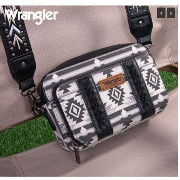 Wrangler Aztec Printed Crossbody Purse With Wallet Compartment - Picture 7 of 9